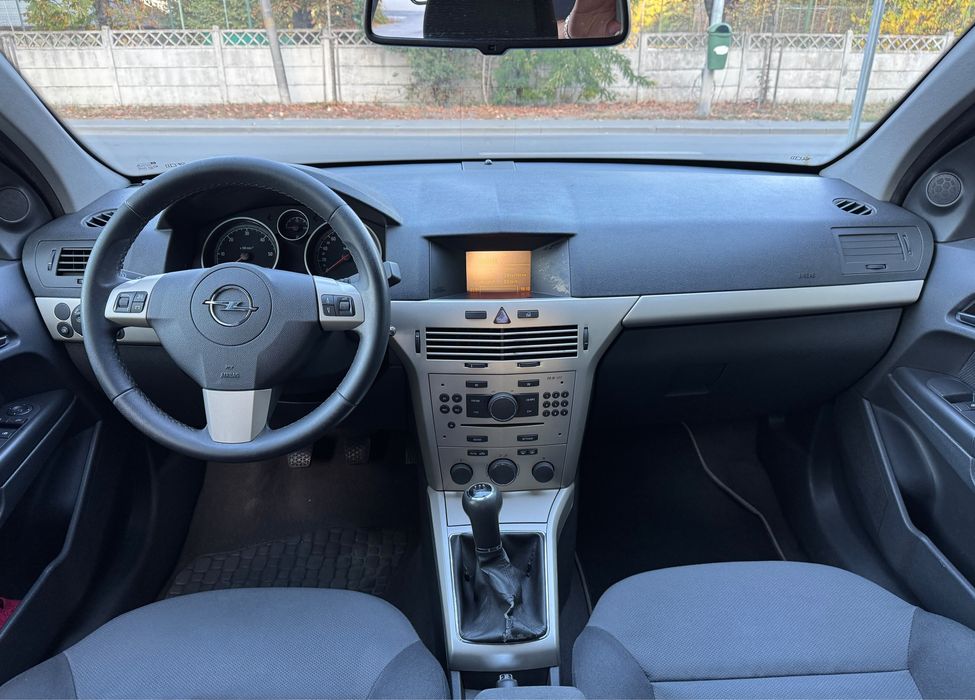 Opel Astra H - 1.7CDTI 101cp - 2008 \ 180.000 KM