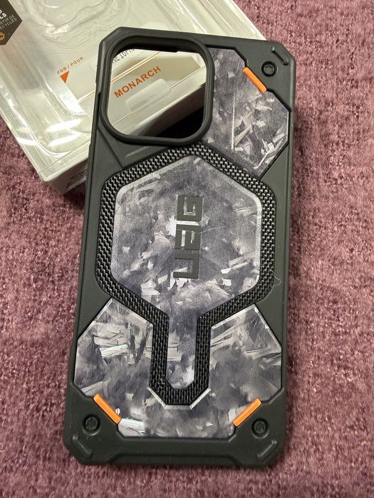 Carcasa UAG Iphone 16 pro max noua new