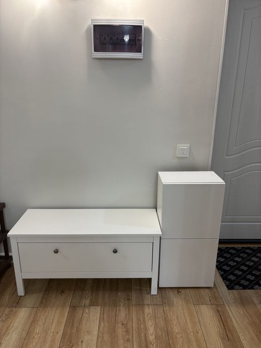 Продам шкафчики в прихожую