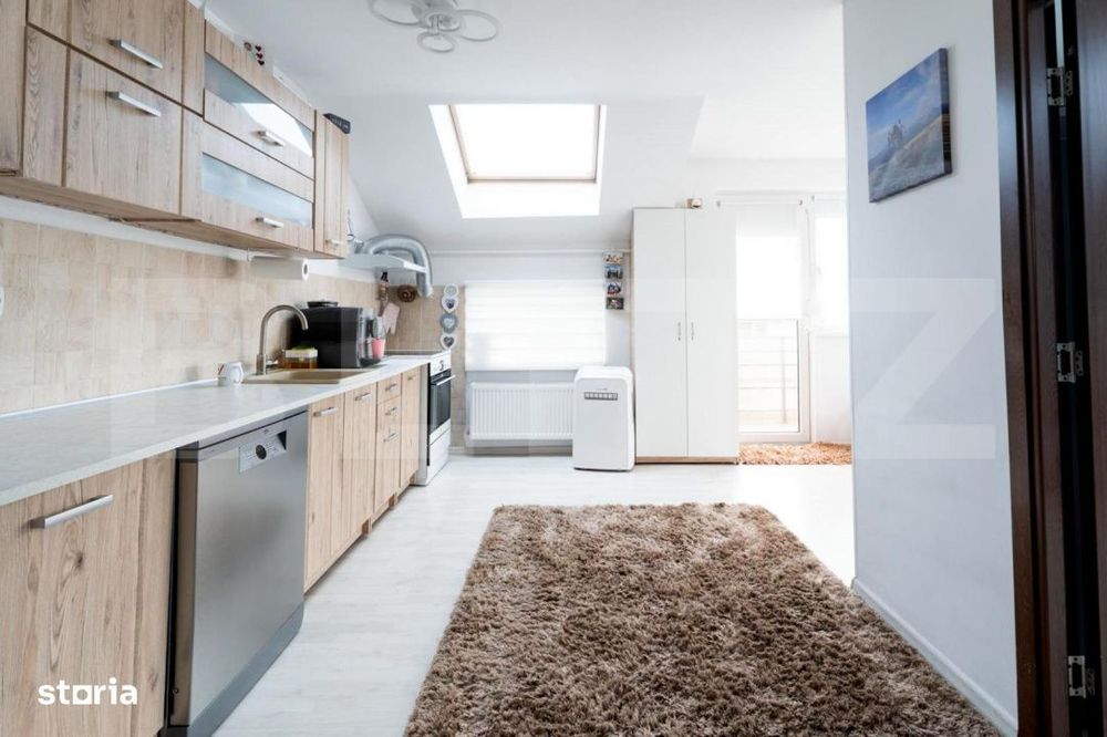 Apartament 3 camere, 58.40 mp, strada Florilor