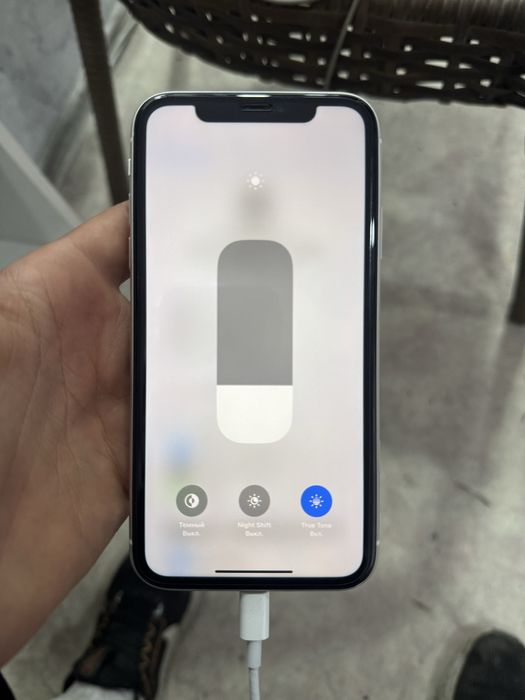 продам айфон 11 128 гб