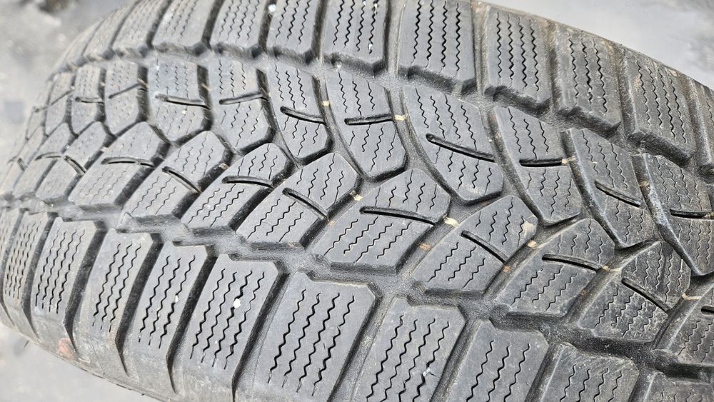 2бр гуми 185 60 14 фаерстоун