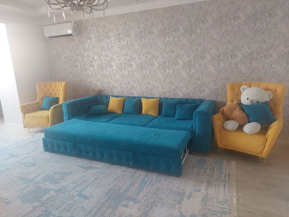 Продам диван с креслами