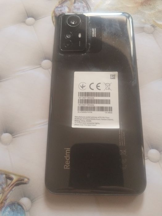 Redmi note 12 S 8/256 GB srochni sotladi pul zarul aybi yuq