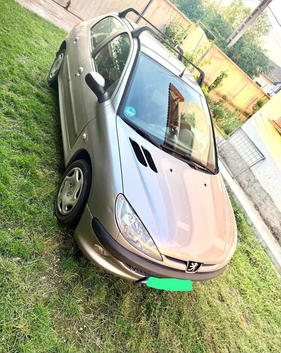 Vând Peugeot 206