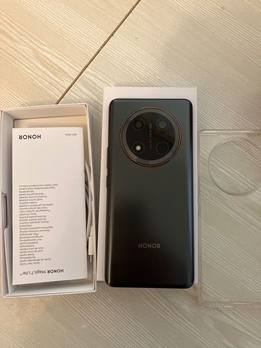Телефон:Honnor magic 7 lite