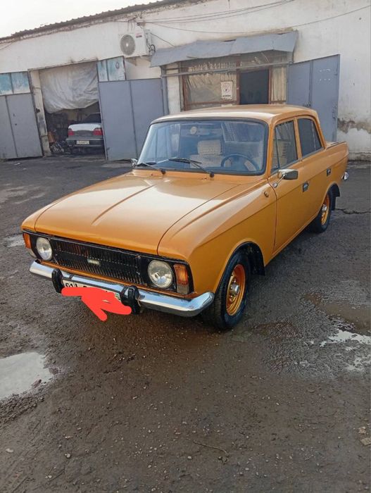 Автомобиль Москвич412