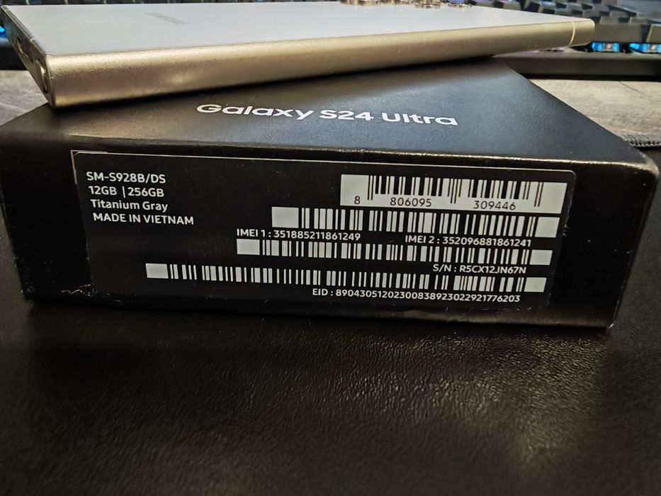 Samsung Galaxy S24 Ultra impecabil