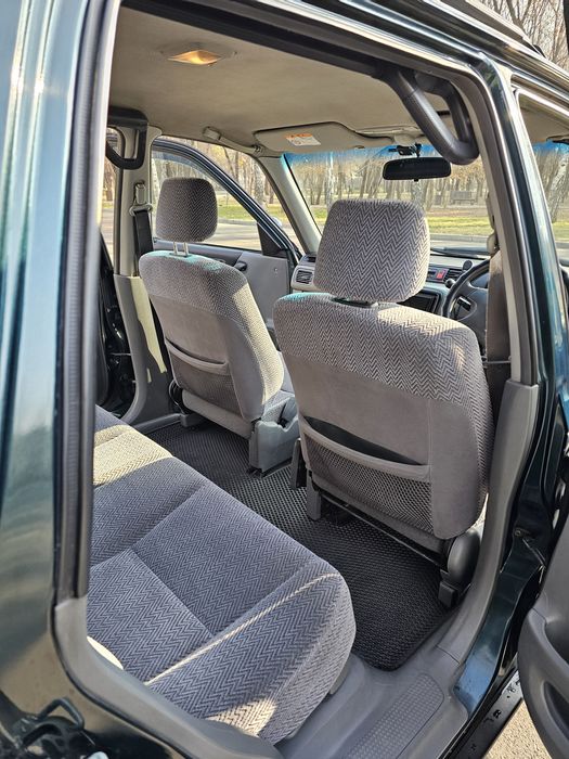 Автомобиль Honda CRV