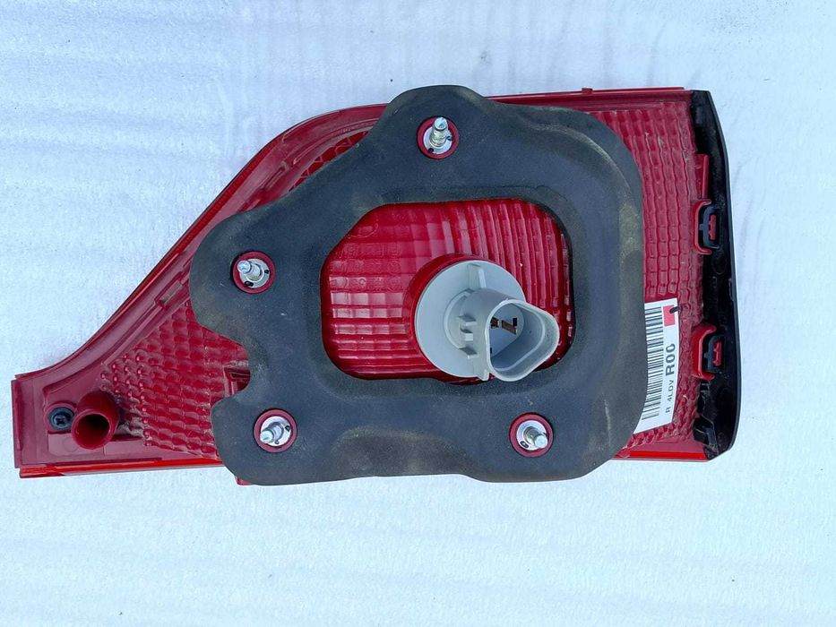 Фонарь правый Kia Sportage