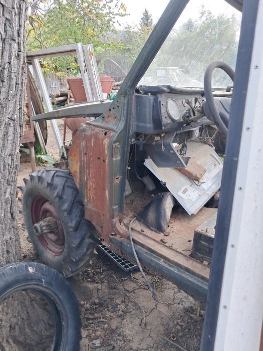 2 Aro ,fără acte și fără motoare