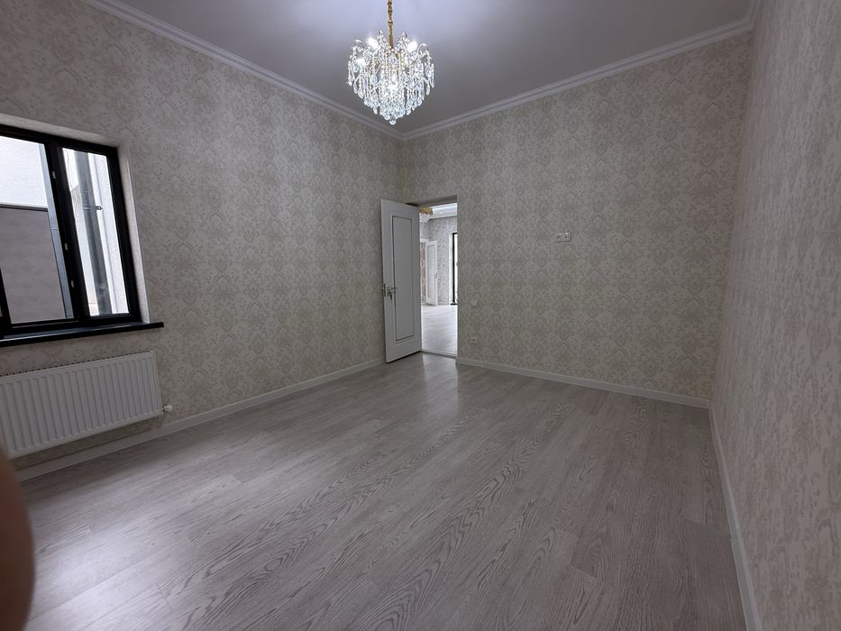 Продаю дом 2,5 сотк 4 ком. + хол, подвал, 3 санузел