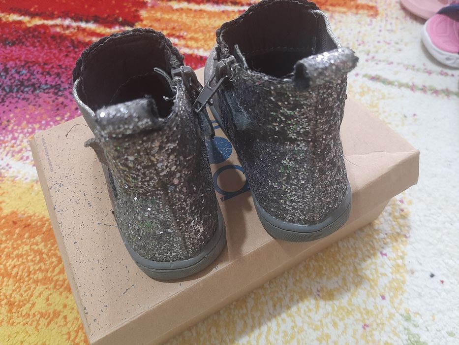 Ghete elegante Mod8 marime 26