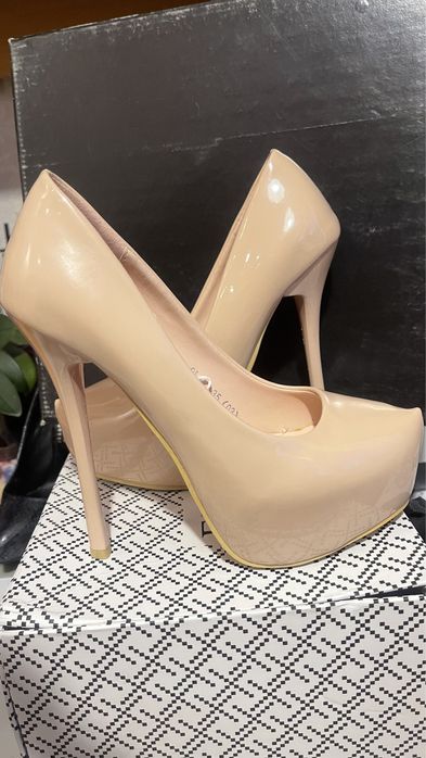 Голям лот от обувки и ботуши