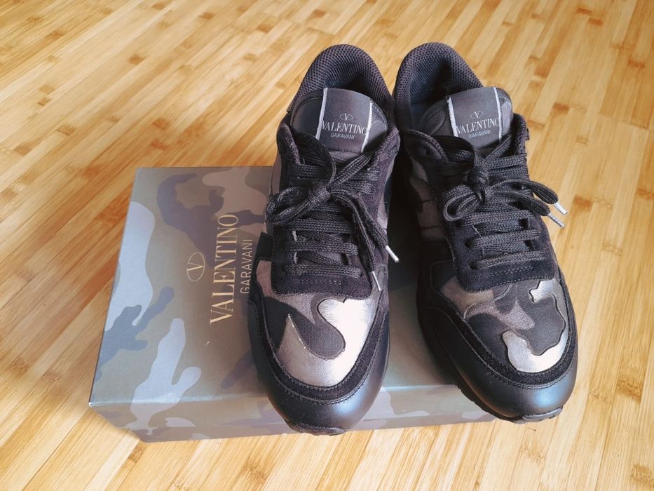 De vanzare cateva perechi VALENTINO Garavani ,100% Originali