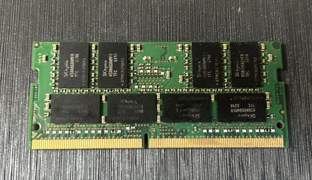 Продавам RAM памет за лаптоп SK hynix 16GB