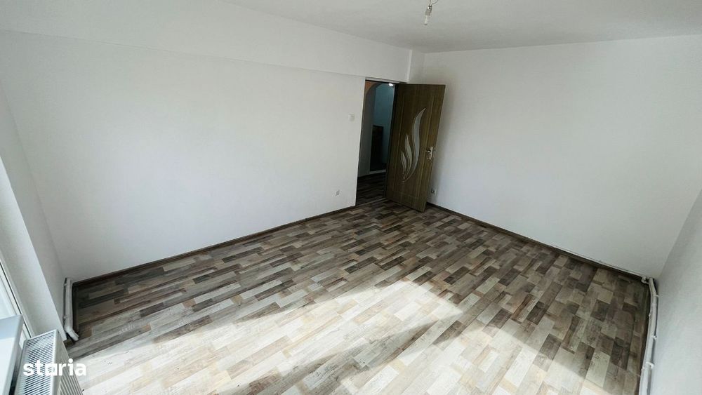 Apartament De Vanzare In Sebes, 4 Camere, Zona Centrala. Comision 0