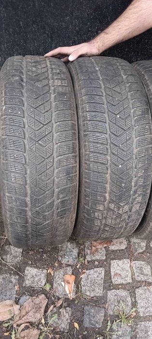 Зимни гуми Pirelli 4 бр 215/65/17