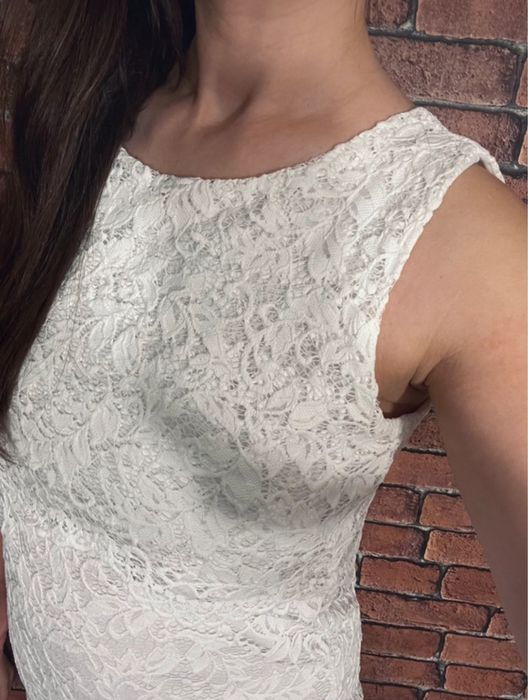 Rochita alba ocazie marimea S