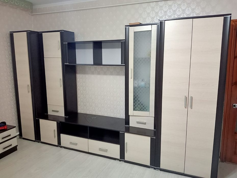 Продам стенку горку