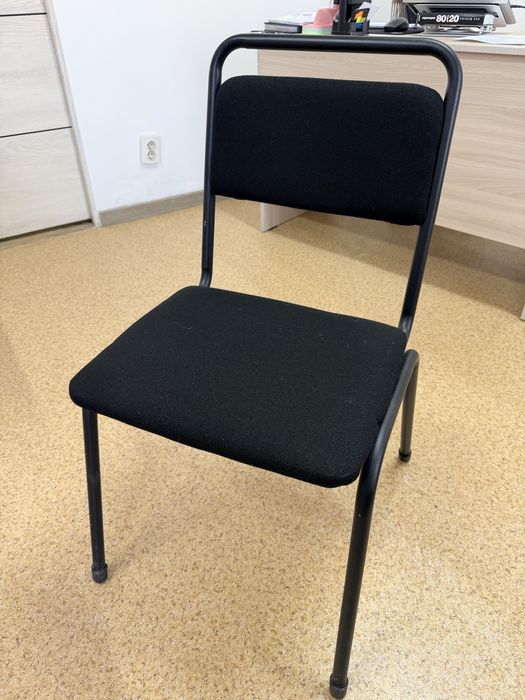 Диван, кресло, стуля, столы, шкаф