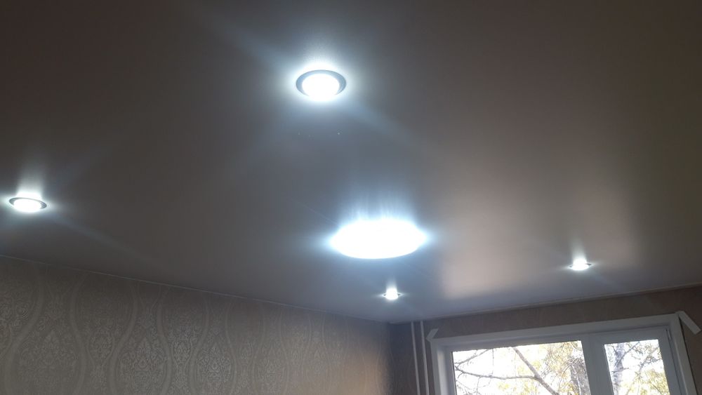 Натяжные потолки