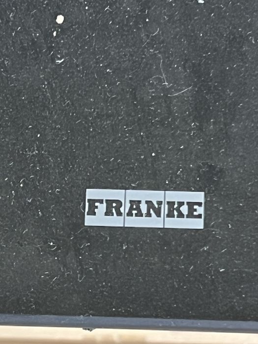 Продается газплита и вытяжка FRANKE оригинал Италия