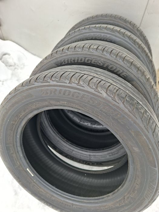 Продам шины. 225/55/17 бриджистон