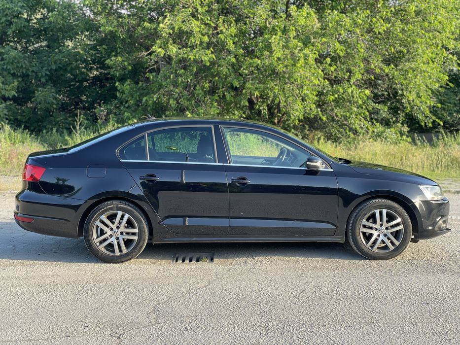 VW Jetta Highline