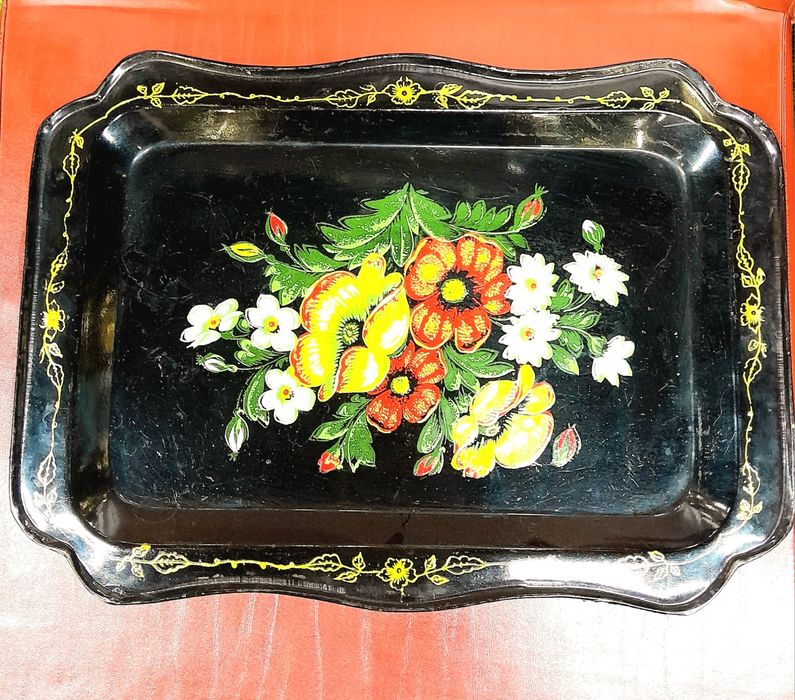 Жестяные подносы эпохи СССР