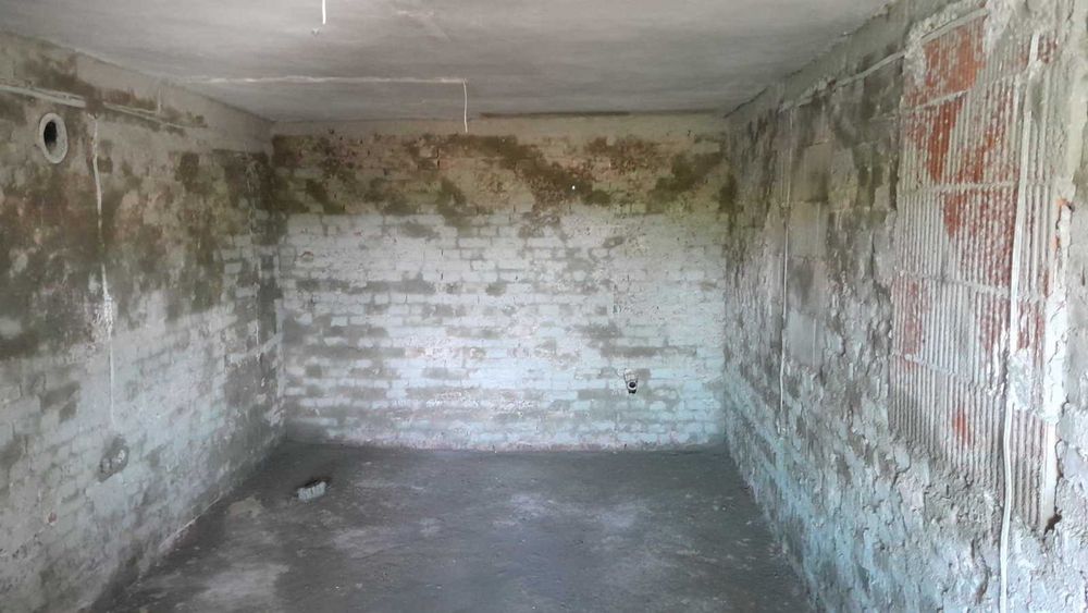 Къртене на бани, мазилки, замазки, бетон и други. Демонтаж и други.