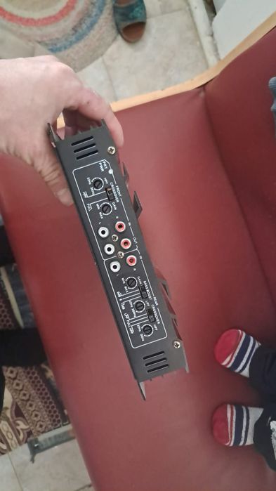 Усилитель савбуфера звуковых колонок