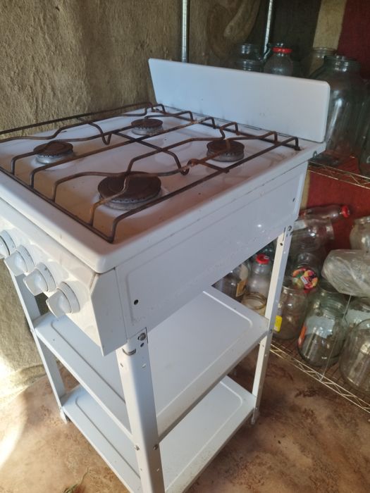 Продам газ плита