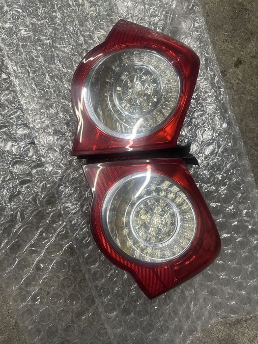 Ляв десен стоп пасат б6 седан 2006г