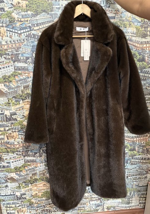 Продам шубу, Абсолютно новая.