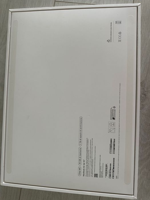 Apple MacBook Air 15" M5 16RAM 1TB  Starlight Гаранция!