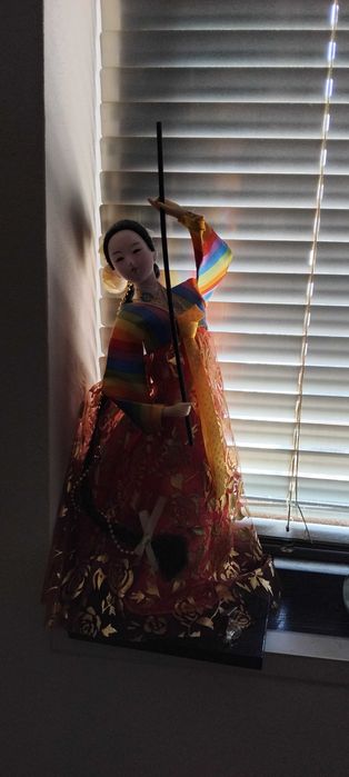 Красива Кукла-Корейка