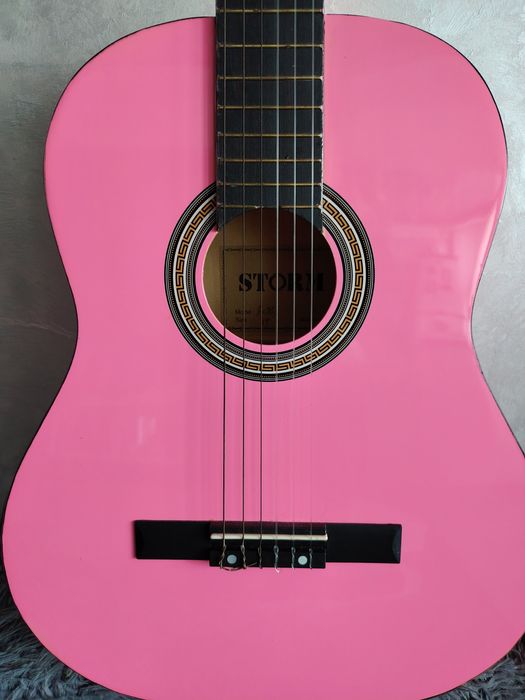 Китара Storm Ас85