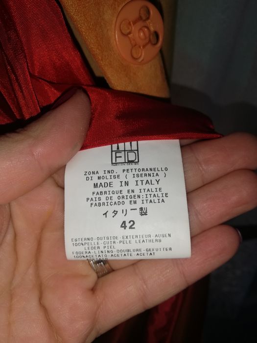 Pardesiu / palton/ haina piele întoarsă