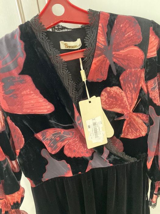 Прлдается новое платье. Турецкое