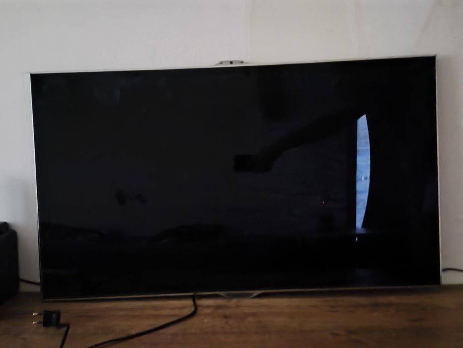 Телевизор Samsung UE40ES8000S