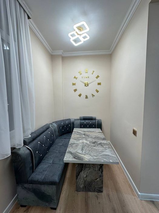 Яшнабад улица Иззат-58 Новостройке продается квартира  2/7/8  44м2