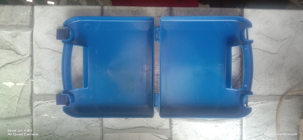 Бокс для аптечки.