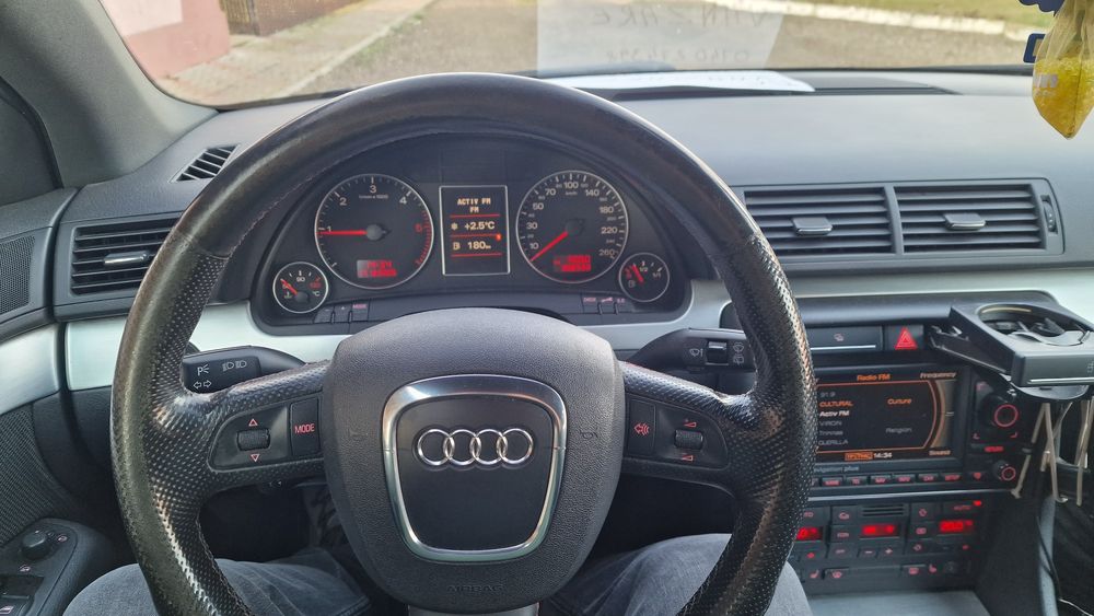 Audi A4 B7 2007 2.0TDI S-LINE
