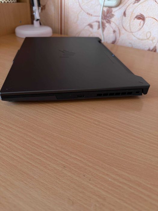Продаю игровой ноутбук ASUS TUF Gaming A15 FA507NU