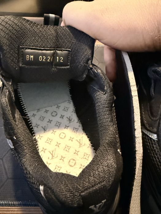 Кроссовки Louis Vuitton Runner Tatic (Черные / Серые)