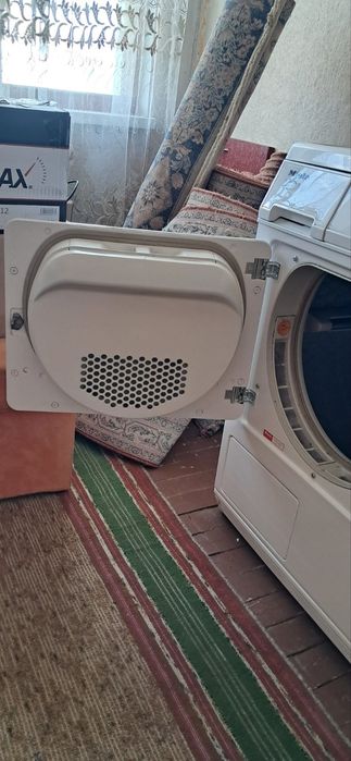 Сушилня Miele с резервуар