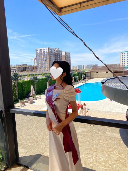 Платье белое на выпускной