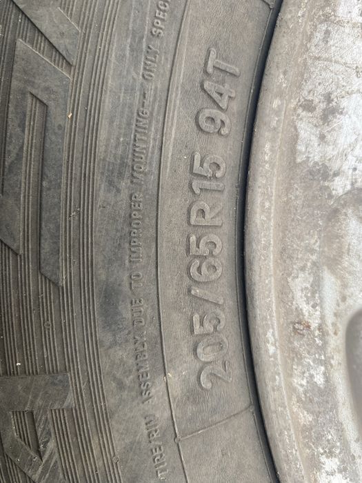 205/65R15 продам балоны с дисками
