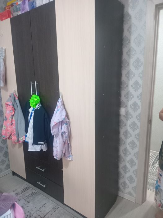 Продам шкаф кровать б/у